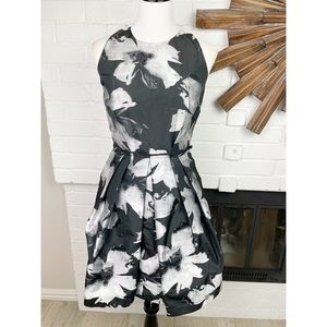 NWT Vintage Carmen Marc Valvo fit & flare jacquard floral dress